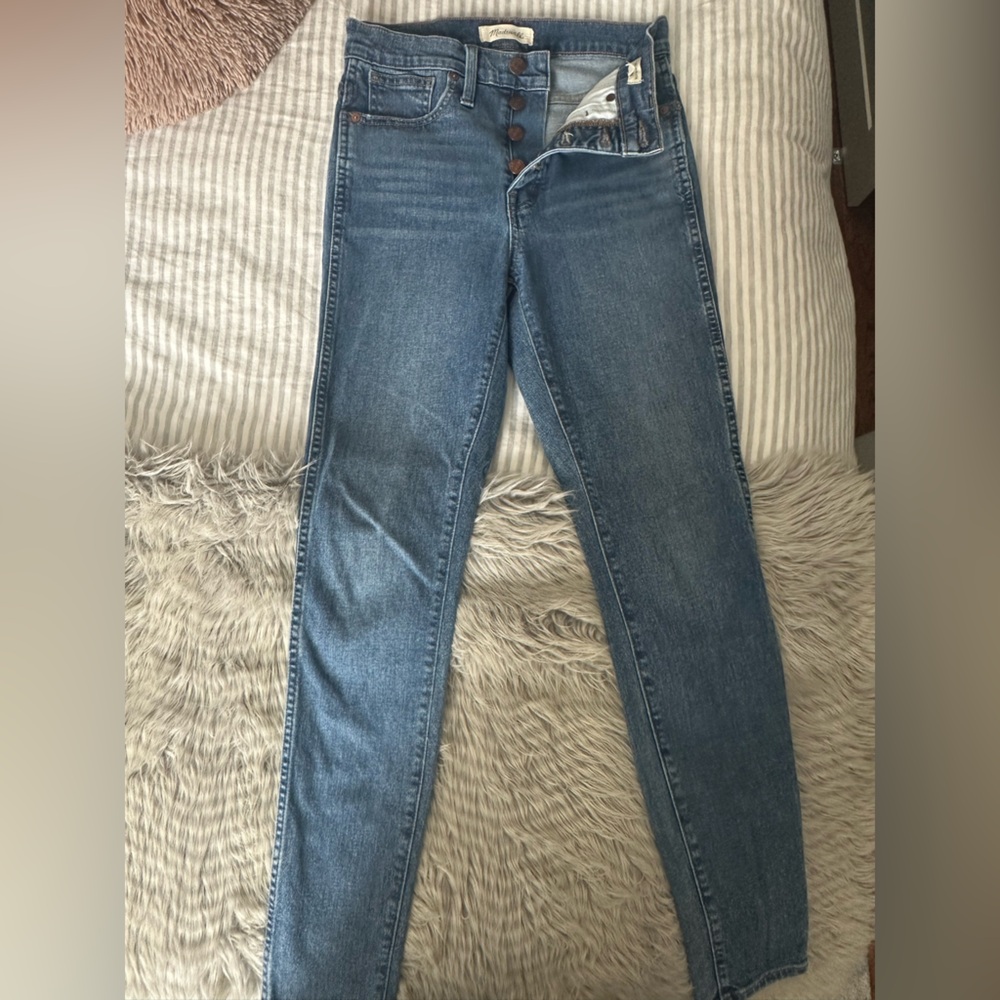 Madewell button fly ankle skinny jeans